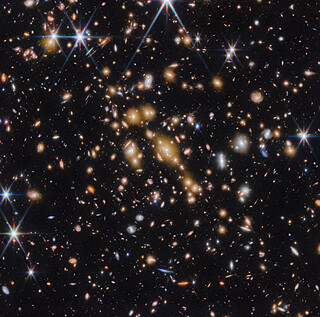 Galaxy cluster SPT-CL J0615−5746 (wide-field view)